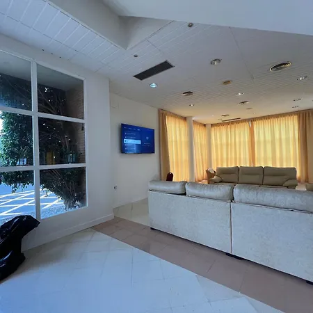 Hospedium Blu Torre De Sevilla فندق 3*