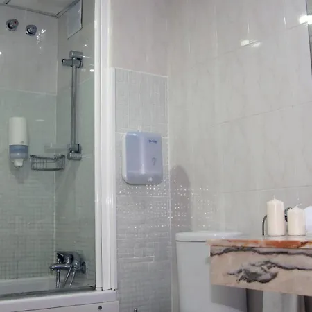 Hospedium Blu Torre De Sevilla Hotel 3*