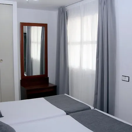 Hospedium Blu Torre De Sevilla فندق